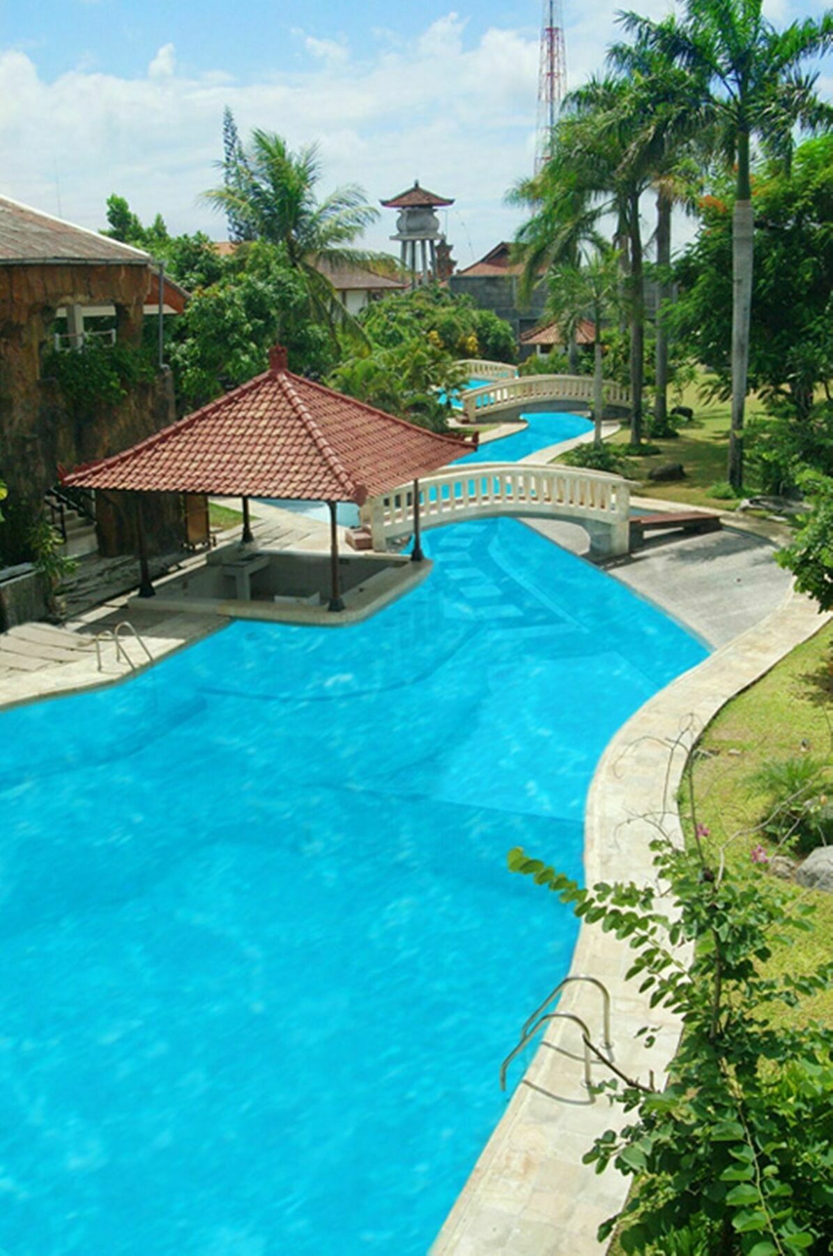 The Cakra Hotel Denpasar  Bagian luar foto